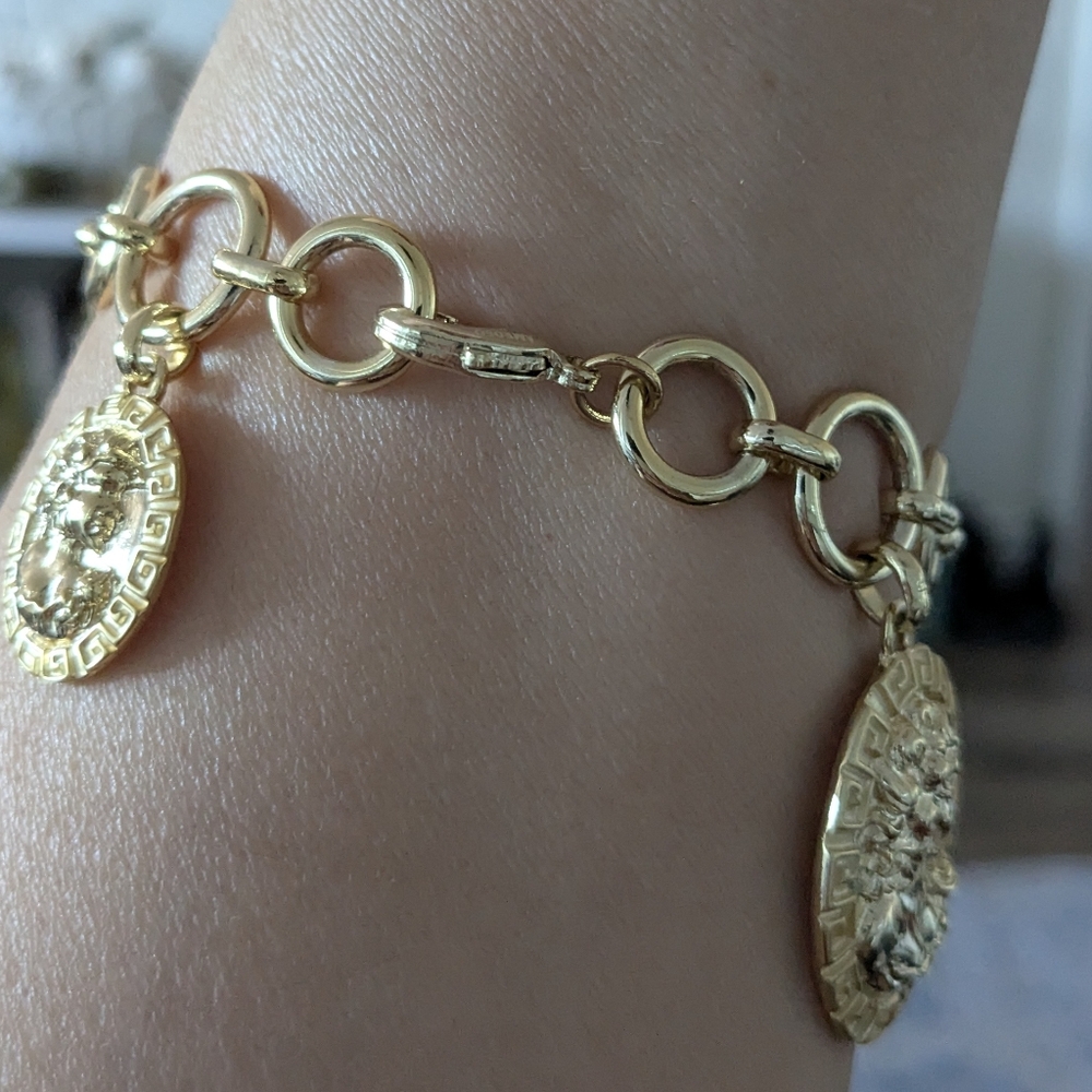 AMEDEO ๐ฅ Cameo Bracelet - Picture 5 of 15